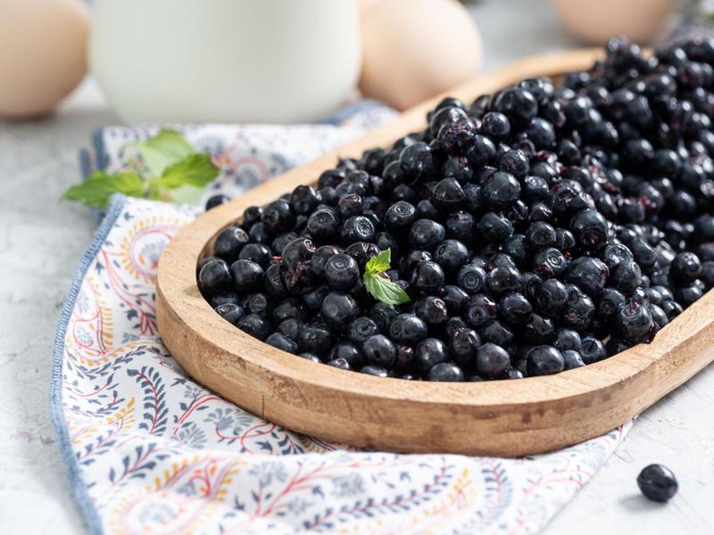 Czy chomiki mogą jeść jagody? Sprawdź, co mówią eksperci!